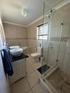 En-suite-Bathroom-