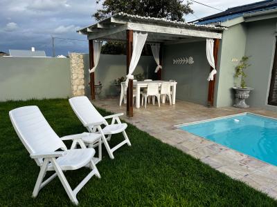 Pergola-Pool-2