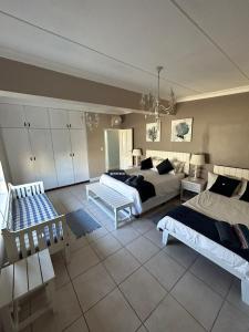 Seasand-Room-1