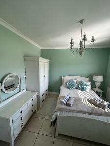 Seashell-Room-3