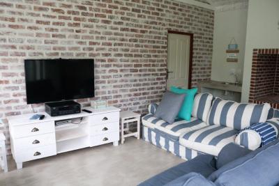 struisbaai-self-catering-beach-houseIMG 2075